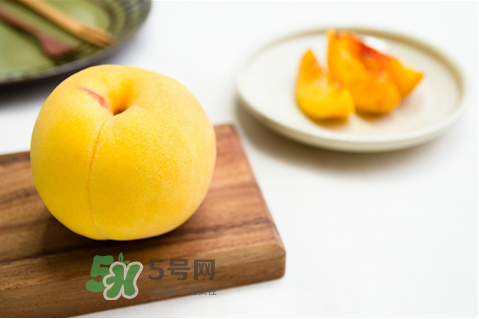 黃桃什么味道？黃桃是酸的還是甜的？
