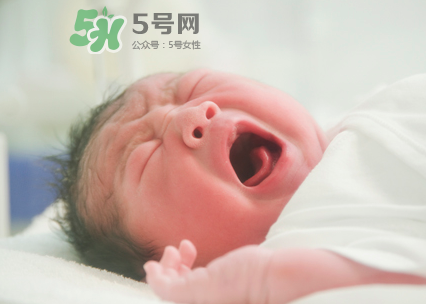 寶寶哭鬧不停會影響健康嗎？寶寶哭鬧不停會不會對身體不利？