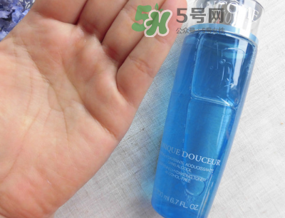 蘭蔻清瀅嫩膚水怎么樣？蘭蔻清瀅嫩膚水好用嗎？
