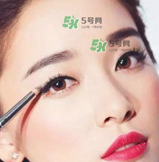 美瞳線有返色期嗎？美瞳線什么時候返色？