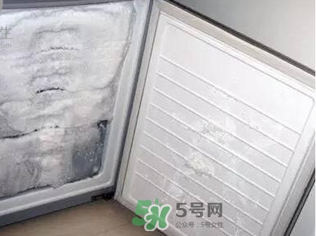 冰箱夏天溫度應該調到幾檔？冰箱里面冰太多怎么辦