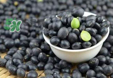 黑豆怎么吃促進排卵？什么時候吃黑豆促排卵？