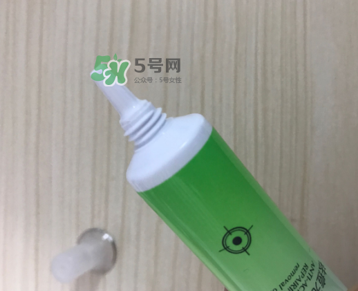 雪完美祛痘精華怎么樣？雪完美祛痘精華好用嗎？