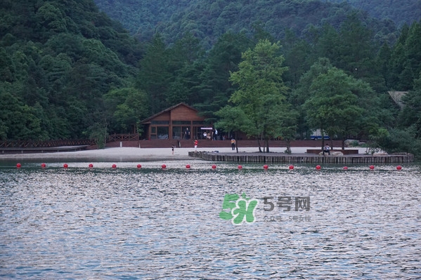 9月份去浙江穿什么？九月份去浙江穿什么衣服