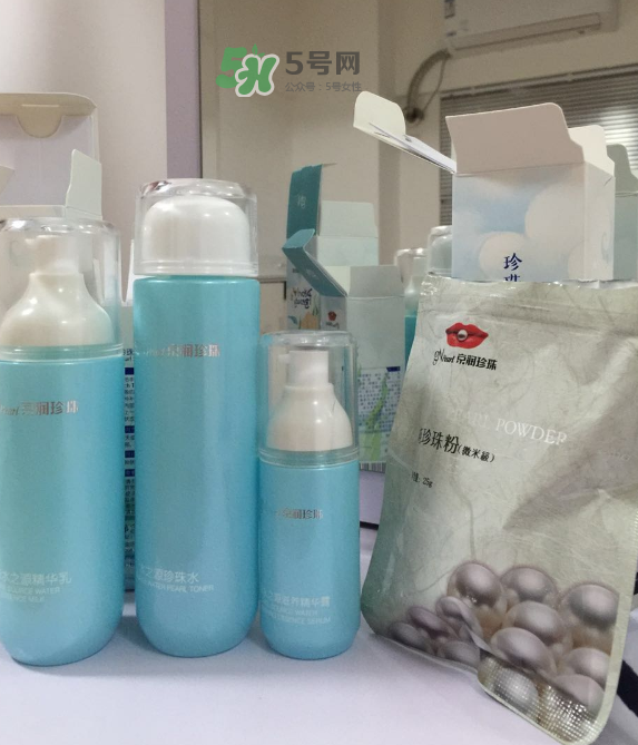 京潤(rùn)珍珠水之源套裝好用嗎？京潤(rùn)珍珠水之源套裝怎么樣？