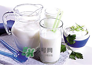 牛初乳孕婦可以吃嗎？牛初乳產(chǎn)婦可以吃嗎？