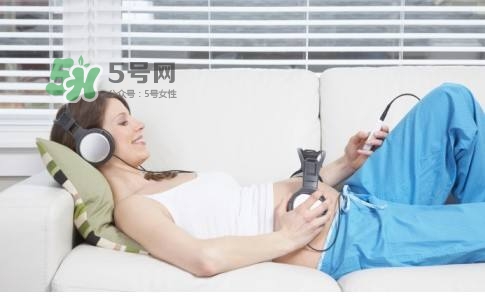 胎教可以聽流行歌曲嗎？如何判斷寶寶喜歡什么類型的胎教音樂