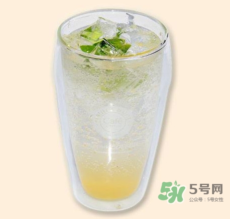 蘇打水是什么水？蘇打水喝多了會怎么樣？