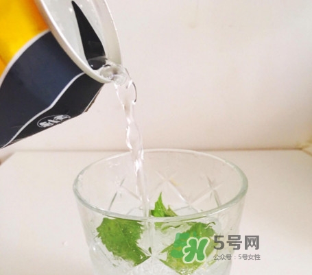 蘇打水怎么做飲料？檸檬蘇打水怎么做