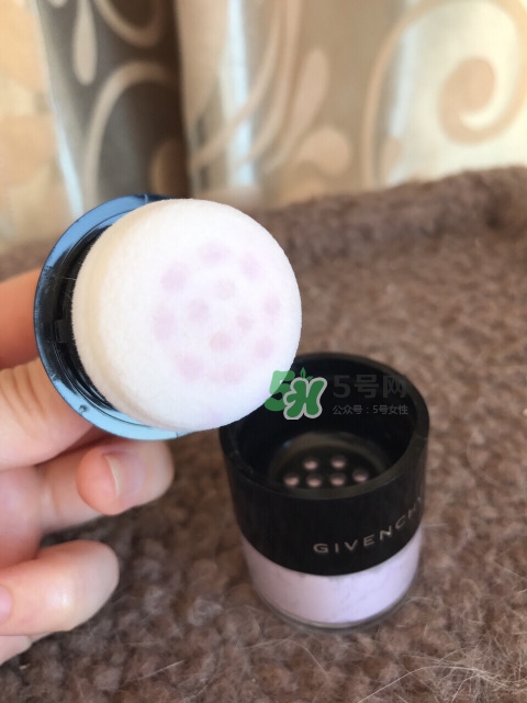 紀梵希蘑菇散粉色號怎么選？紀梵希蘑菇散粉色號試色