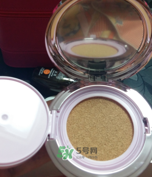 歐詩漫氣墊cc霜怎么樣？歐詩漫氣墊cc霜好用嗎？
