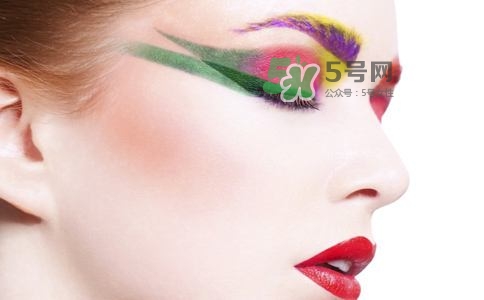 什么卸妝水好用又實(shí)惠？卸妝水怎么用？