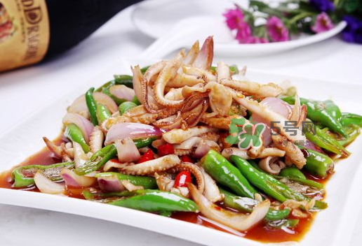 八爪魚不能和什么一起吃？八爪魚什么人不能吃？