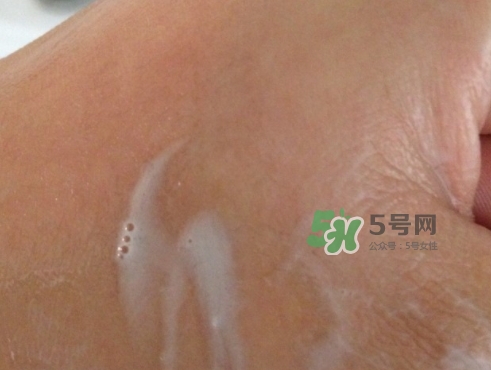 韓后茶蕊亮肌嫩白潔面乳怎么樣？韓后茶蕊洗面奶多少錢(qián)？