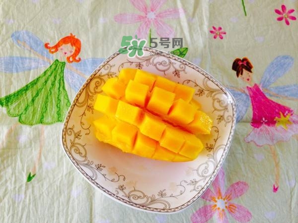 孕晚期能吃芒果嗎？孕晚期吃了很多芒果對胎兒好嗎？