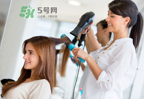 孕婦可以用冷水洗頭嗎？孕婦洗頭可以按摩嗎？
