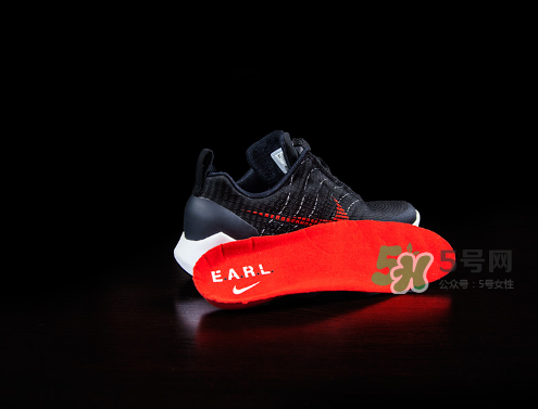 nike hyperadapt 1.0怎么樣？耐克自動系鞋帶鞋開箱測評