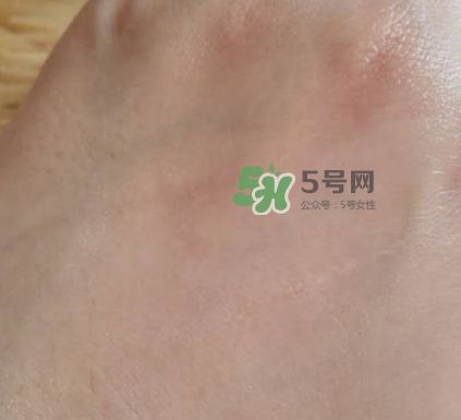 悅木之源菌菇水是爽膚水嗎？悅木之源菌菇水是精華嗎