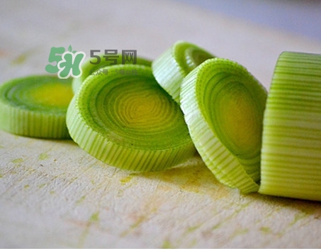 大蔥可以放冰箱嗎？大蔥可以放多久