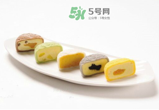 冰皮月餅和廣式月餅的區別 冰皮月餅和蘇式月餅的區別