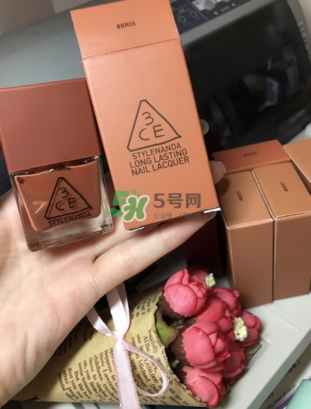 小編推薦秋冬必敗土色指彩！摩登先生、3CE都榜上有名