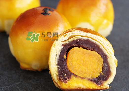 蛋黃酥多少錢一個？蛋黃酥多少錢一盒？