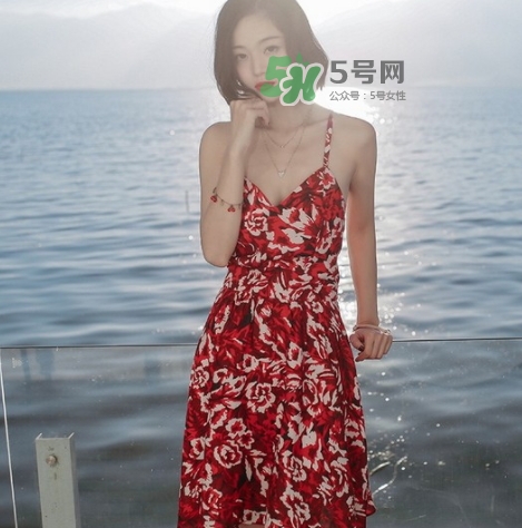 十月份去三亞穿什么衣服？10月份去三亞穿衣搭配