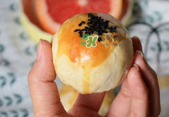 蛋黃酥為什么會破皮？蛋黃酥破皮的原因