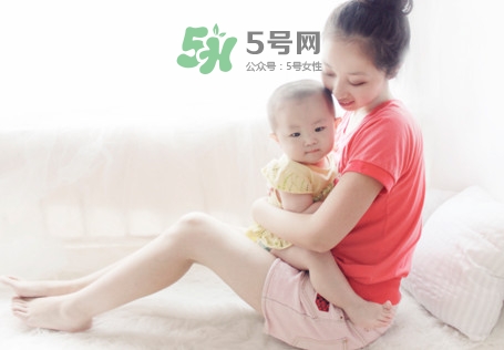 破腹產疤痕可以紋身嗎？破腹產后多久可以做疤痕紋身？