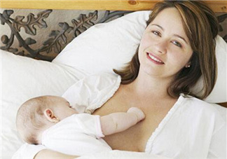 哺乳期來月經正常嗎？哺乳期來例假正常嗎？