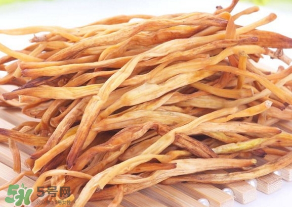 新鮮黃花菜怎么保存？干黃花菜怎么保存