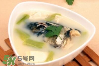 產婦鯽魚湯什么時候喝？產婦鯽魚湯放調料嗎？