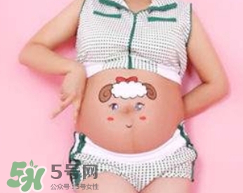 脖子上會長妊娠紋嗎？妊娠紋長在哪些地方？
