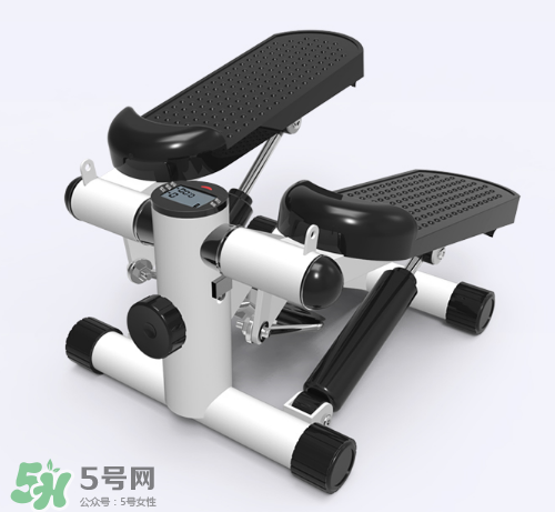 踏步機(jī)帶扶手的好嗎？踏步機(jī)有扶手和沒扶手哪個(gè)好？