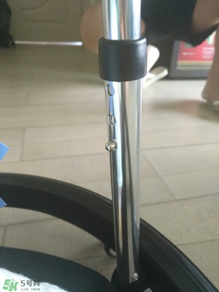 學(xué)步車哪個牌子的好？寶寶幾個月可以坐學(xué)步車？