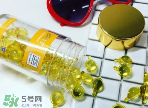 ellips護發膠囊怎么用？ellips護發精油的用法