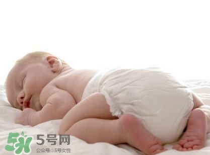 尿布和尿不濕哪個科學？尿布和尿不濕的區別