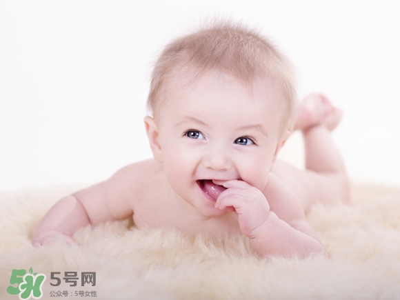 兒童安全座椅要坐到幾歲？?jī)和踩芜m合多大的孩子？