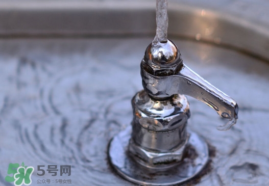 自來水可以直接喝嗎？自來水可以直接飲用嗎