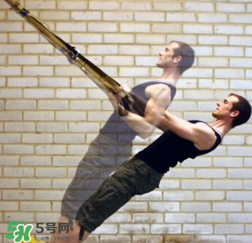 trx劃船是練什么的？trx劃船怎么練？