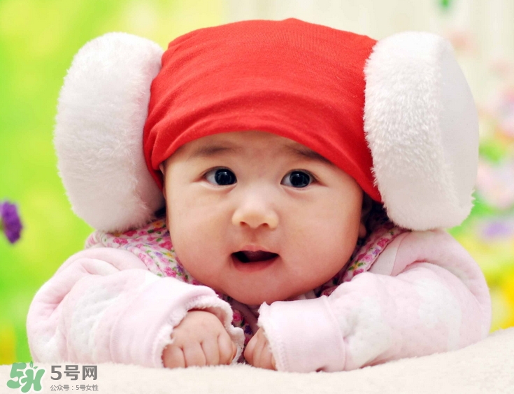 寶寶發(fā)燒抽搐正常嗎？寶寶發(fā)燒抽搐怎么辦？