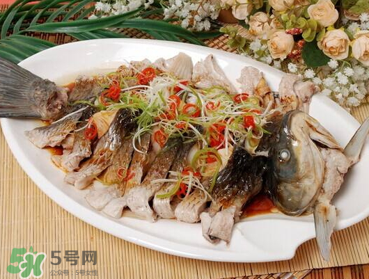 鰱魚可以清蒸嗎？清蒸鰱魚怎么做好吃？