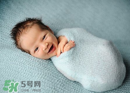 勒博耶分娩法的具體步驟是什么？勒博耶分娩法有哪些優點？
