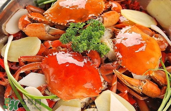 螃蟹吃什么食物長(zhǎng)得大？十月份吃什么螃蟹？