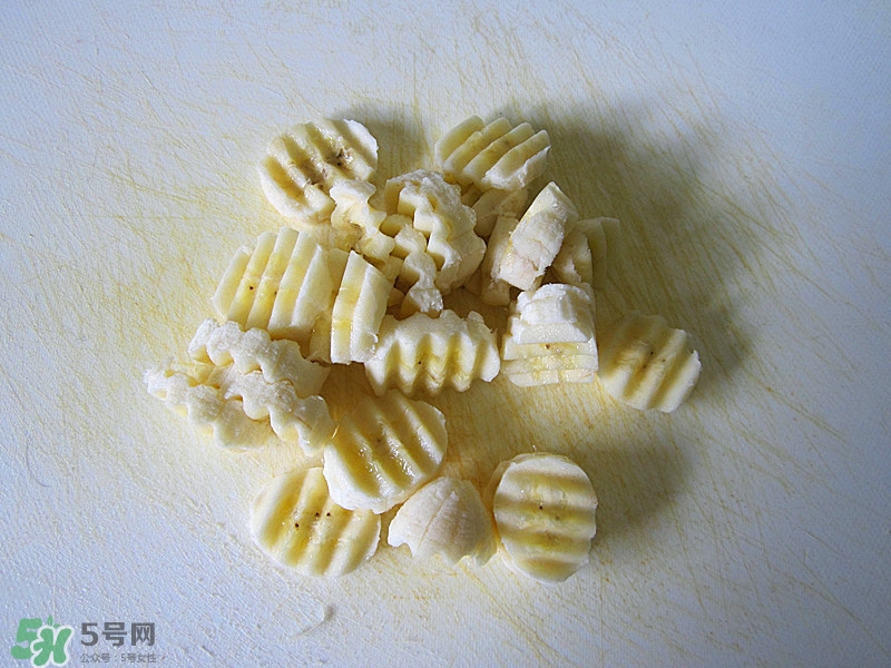 牛油果沙拉怎么做？牛油果沙拉用什么醬？