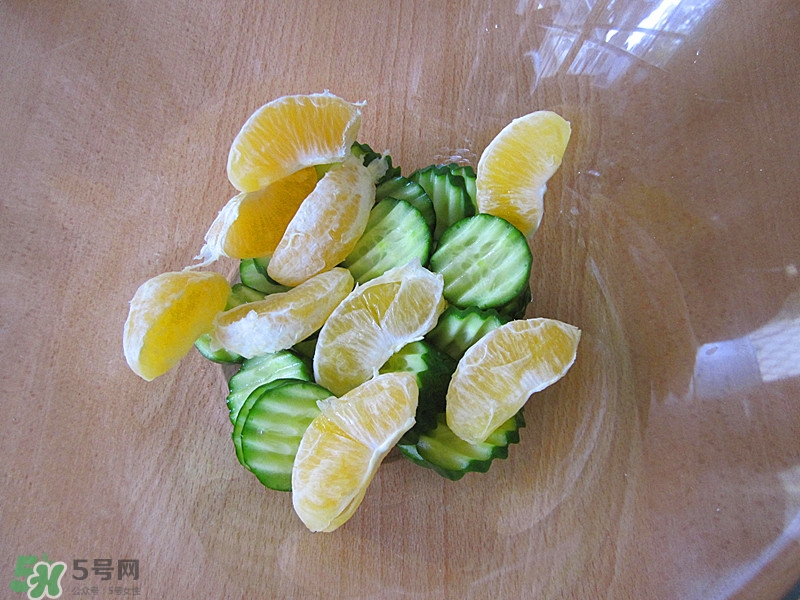 牛油果沙拉怎么做？牛油果沙拉用什么醬？
