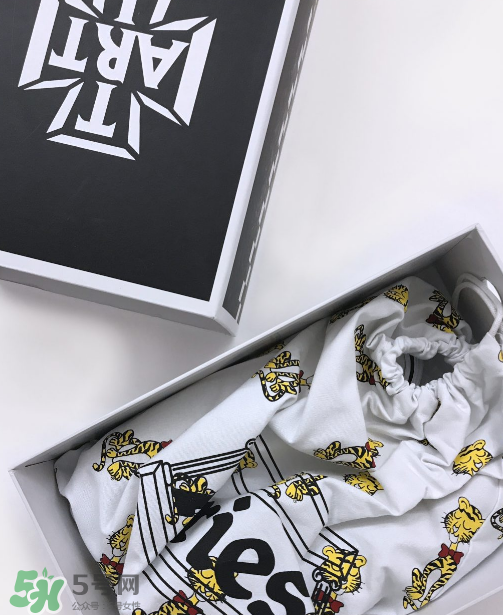 aries與vans2017聯(lián)名系列多少錢(qián)_在哪買(mǎi)？
