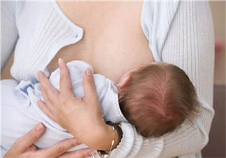 寶寶突然不吃母乳了怎么回事？寶寶不吃母乳是為什么？