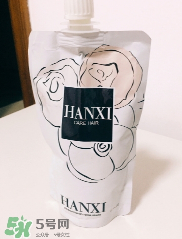 護發素和潤發乳的區別？潤發乳是護發素嗎