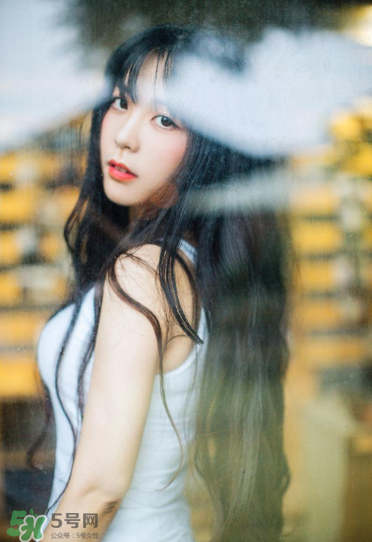 乳腺炎應(yīng)該掛什么科？乳腺炎應(yīng)該做什么檢查？